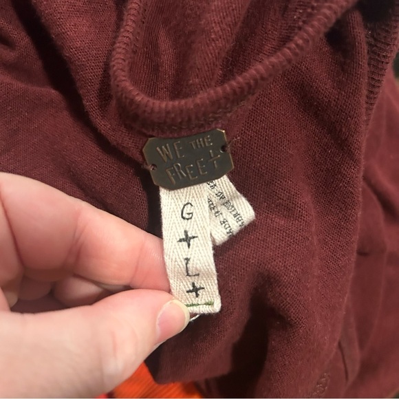 We  The Free Tee - Picture 5 of 5